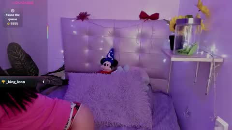 Snapshot of anna_blade_ chatting on February 2026 06:02:01 PM ANNA online show from February 2026 06:02:01 PM