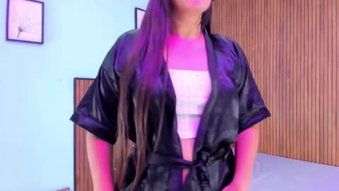 anna_eyes_ online show from October 2025 12:27:01 PM