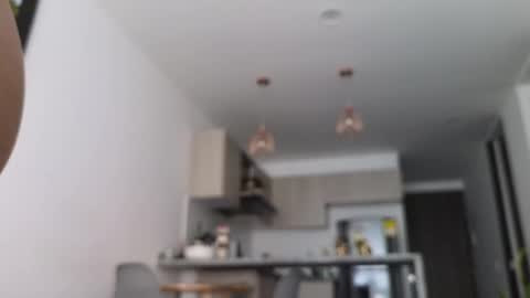 Anna online show from September 2025 04:33:02 PM