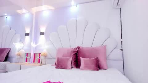 Snapshot of anna_jules chatting on December 2025 10:16:01 PM Anna Jules online show from December 2025 10:16:01 PM