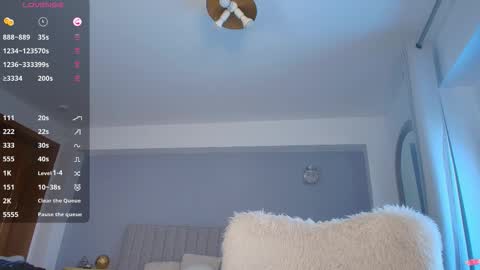 Snapshot of anna_lewis chatting on January 2026 06:52:02 AM Anna online show from January 2026 06:52:02 AM