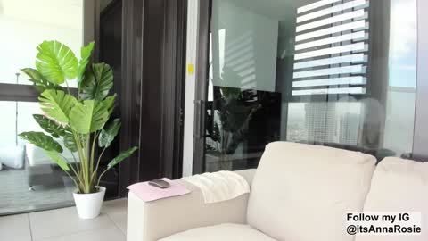 Anna online show from December 2024 04:19:02 AM