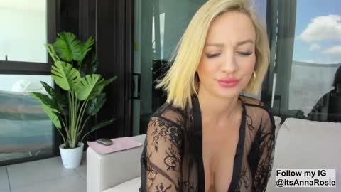 Anna online show from January 2025 02:22:01 AM