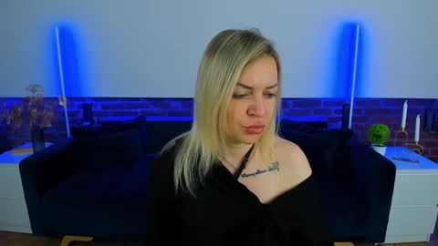 Snapshot of anna_snow9 chatting on October 2025 06:58:02 PM anna_snow9 online show from October 2025 06:58:02 PM