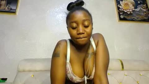 Annabel online show from February 2025 11:15:01 PM