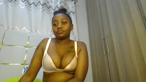Annabel online show from March 2025 09:05:02 PM