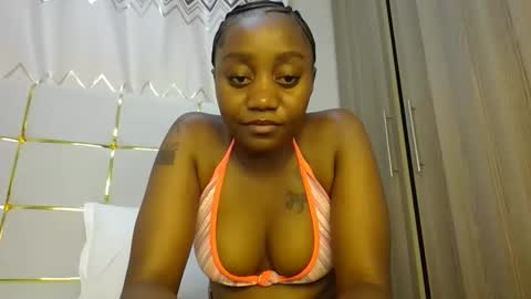 Annabel online show from March 2025 08:05:02 PM