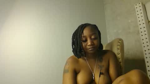 Annabel online show from September 2025 08:31:02 PM