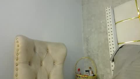 Annabel online show from September 2025 07:05:01 PM