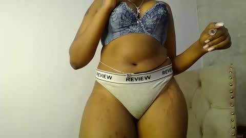Annabel online show from October 2025 09:04:01 PM