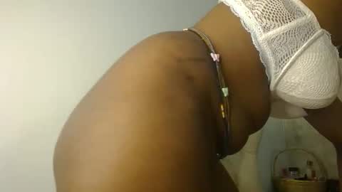 Annabel online show from October 2025 04:51:02 PM