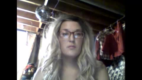 Anna online show from January 2025 08:39:01 PM