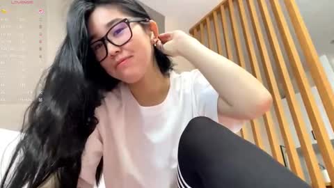 Snapshot of annabellegallego chatting on November 2025 09:19:02 AM Aya online show from November 2025 09:19:02 AM