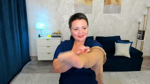 annacorlane online show from May 2026 04:07:02 AM