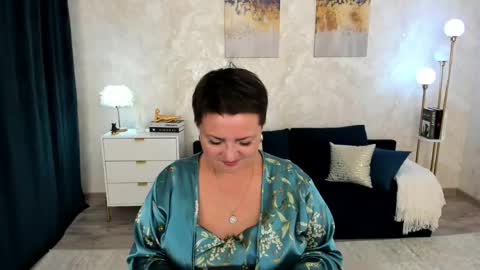 annacorlane online show from May 2026 03:46:01 AM