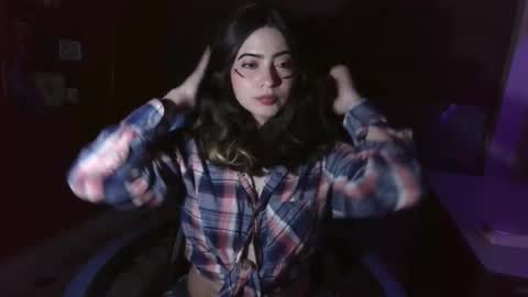 Snapshot of annacrow chatting on September 2025 03:43:02 AM Anna online show from September 2025 03:43:02 AM