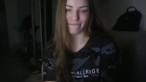 annadiamond1 online show from April 2026 10:53:01 PM