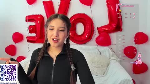 Snapshot of annaelfi chatting on February 2025 06:10:02 AM Anna online show from February 2025 06:10:02 AM