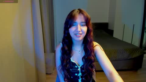 Anna online show from November 2025 08:16:01 PM