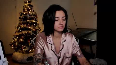 Snapshot of annaforevers chatting on November 2025 07:12:01 PM Anna Forevers online show from November 2025 07:12:01 PM