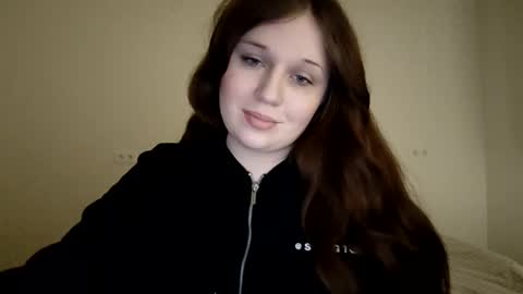 Snapshot of annagoldy chatting on February 2025 11:59:02 PM Anna online show from February 2025 11:59:02 PM