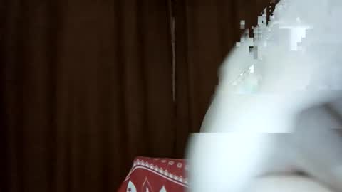 Anna online show from December 2025 07:22:01 PM