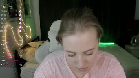 Snapshot of annagrees1 chatting on December 2025 05:07:02 PM annagrees1 online show from December 2025 05:07:02 PM