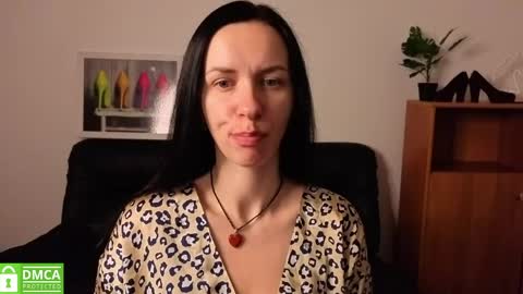 Snapshot of annakillian_kiss chatting on May 2026 05:35:01 AM Anna online show from May 2026 05:35:01 AM