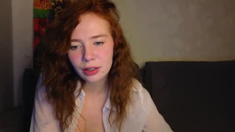 Snapshot of annalins chatting on February 2025 06:08:01 AM Anna Lins online show from February 2025 06:08:01 AM