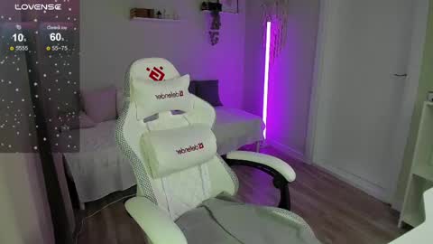 Anna online show from April 2026 08:50:01 AM