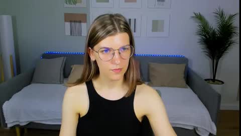 Im Anna online show from May 2026 04:52:01 AM