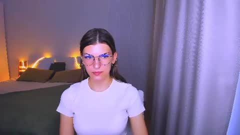 Im Anna online show from June 2026 03:26:01 AM