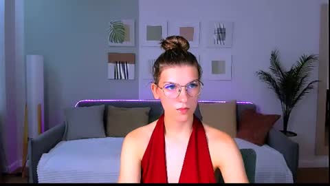 Im Anna online show from June 2026 05:07:01 AM