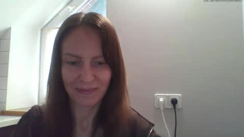 Anna online show from May 2026 04:35:01 PM