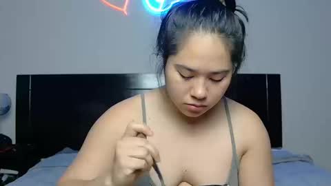 Anna online show from November 2025 04:00:01 AM