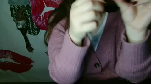 Bella online show from November 2025 06:09:02 PM