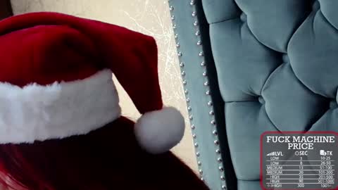       online show from December 2025 02:05:02 AM