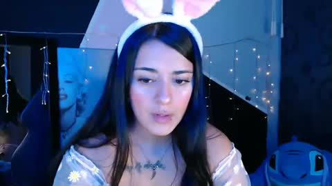 Snapshot of anne_lennon_ chatting on September 2025 06:19:01 PM Anne online show from September 2025 06:19:01 PM