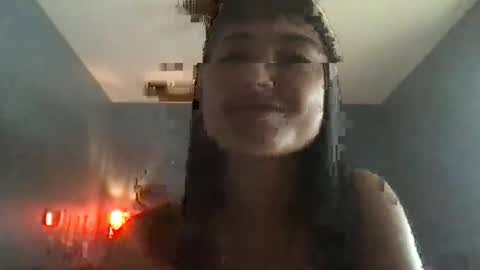 Snapshot of anne_roxanne chatting on February 2025 10:10:02 PM ROXANNE online show from February 2025 10:10:02 PM