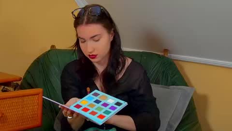 Snapshot of anneavery chatting on October 2025 07:01:01 AM Anne online show from October 2025 07:01:01 AM