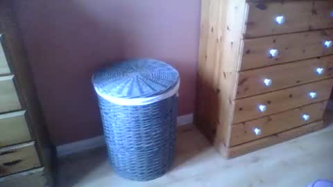 annecharlie online show from November 2025 01:55:01 PM