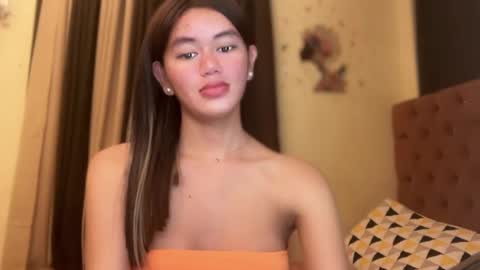 Snapshot of annedee_ chatting on December 2024 03:03:02 AM Kim online show from December 2024 03:03:02 AM