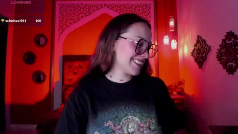 Anne  online show from December 2024 08:28:01 PM