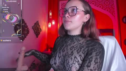 Anne  online show from December 2024 08:37:02 PM