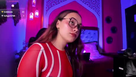 Anne  online show from February 2025 10:58:01 PM