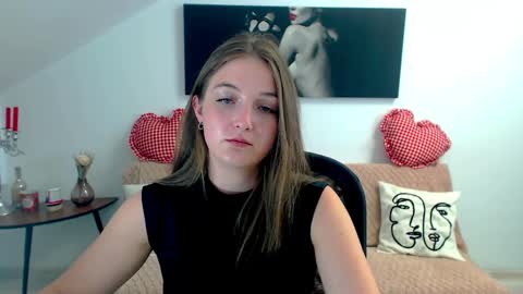 annewilsonn online show from May 2026 05:38:01 AM