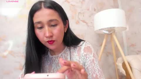 Snapshot of anni_petite_ chatting on July 2026 09:10:01 PM online show from July 2026 09:10:01 PM
