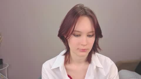 Anni online show from November 2025 01:36:01 PM