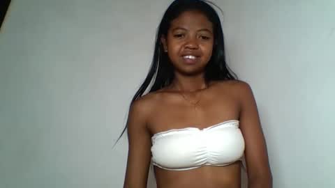 annica86 online show from May 2026 06:22:02 AM