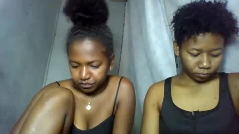 annick98 online show from February 2026 10:52:02 AM